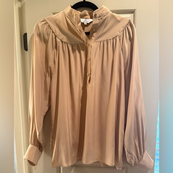 Laroque Tops - LaRoque 100% silk blush pink blouse M